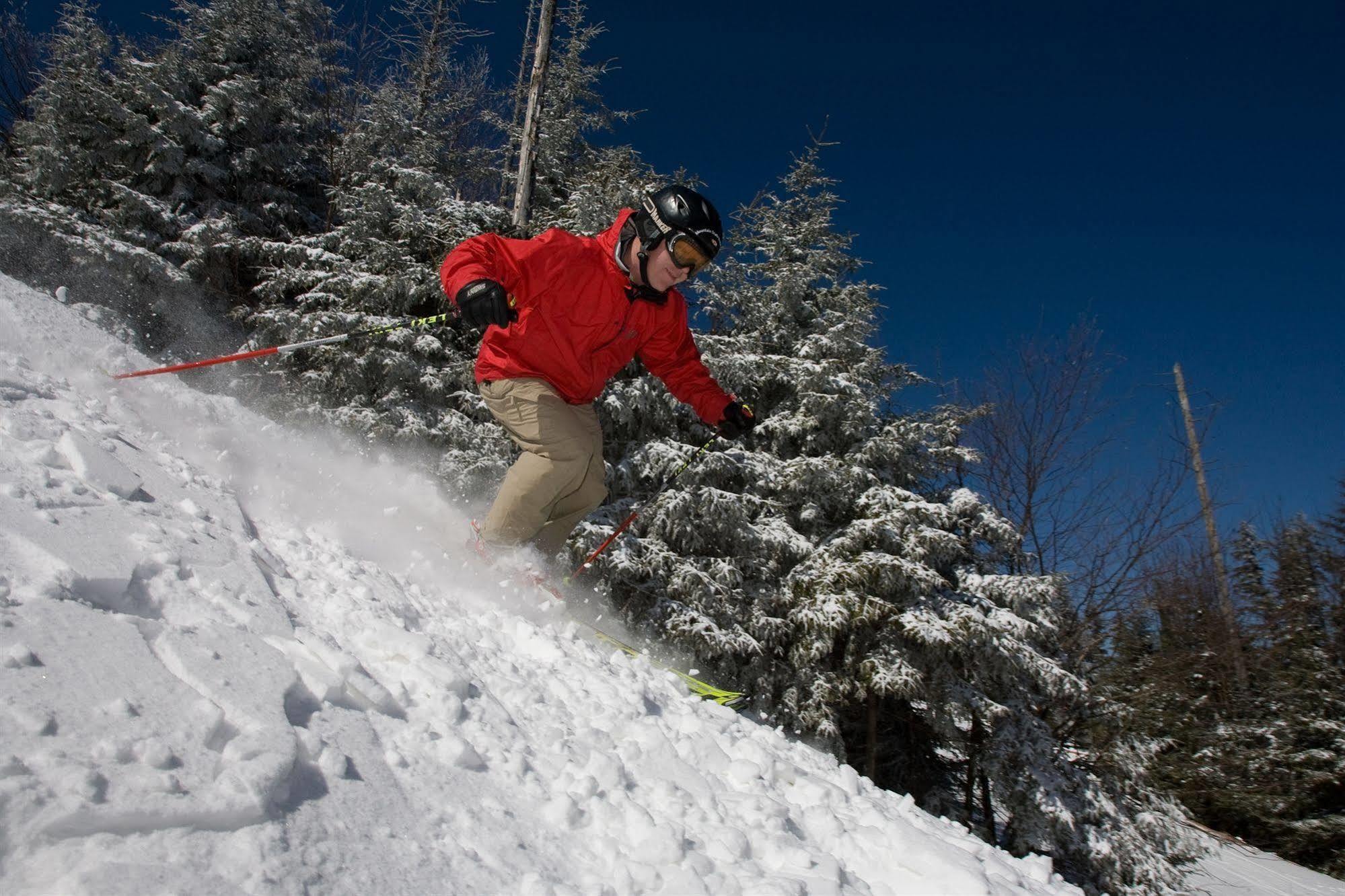 Seneca - Snowshoe Exterior photo